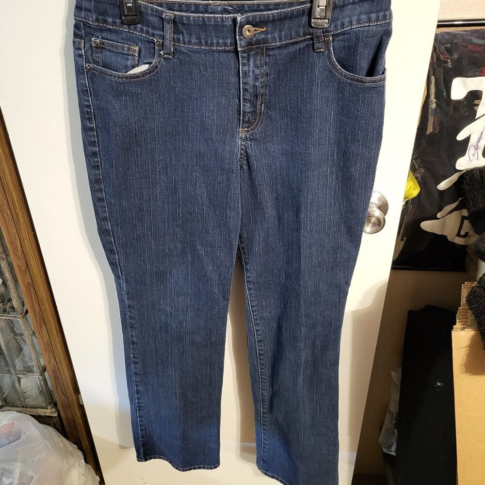 Woman's Chicos Platinum Ultimate Boot Cut Jeans SZ 2